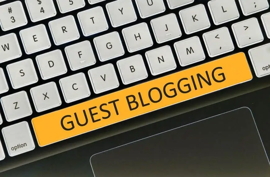 Keyboard button written word guest blogging