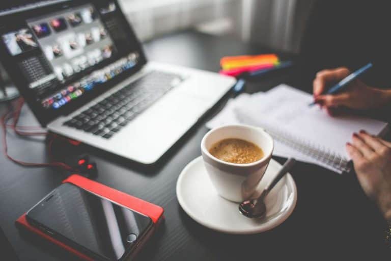 5 Types of Writing You Can Turn into a Profitable Career