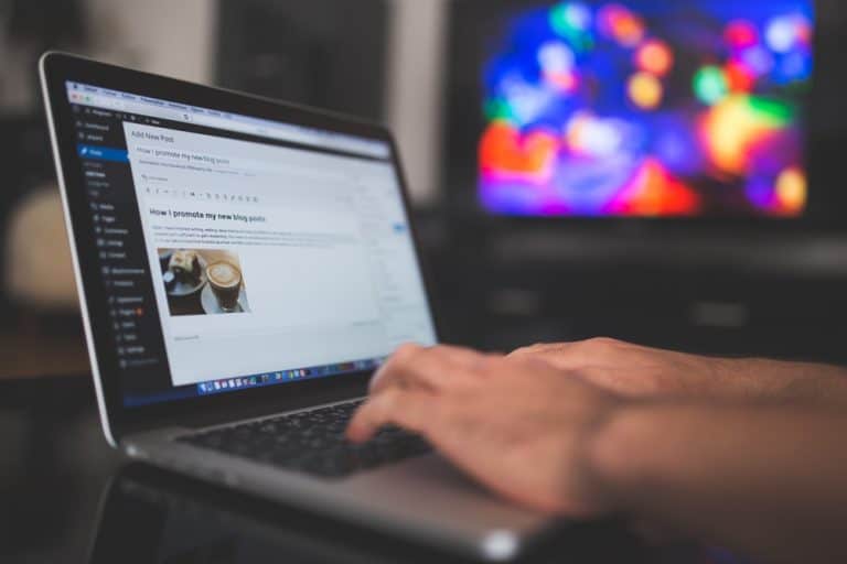 7 Ways to Increase Your Blog Traffic